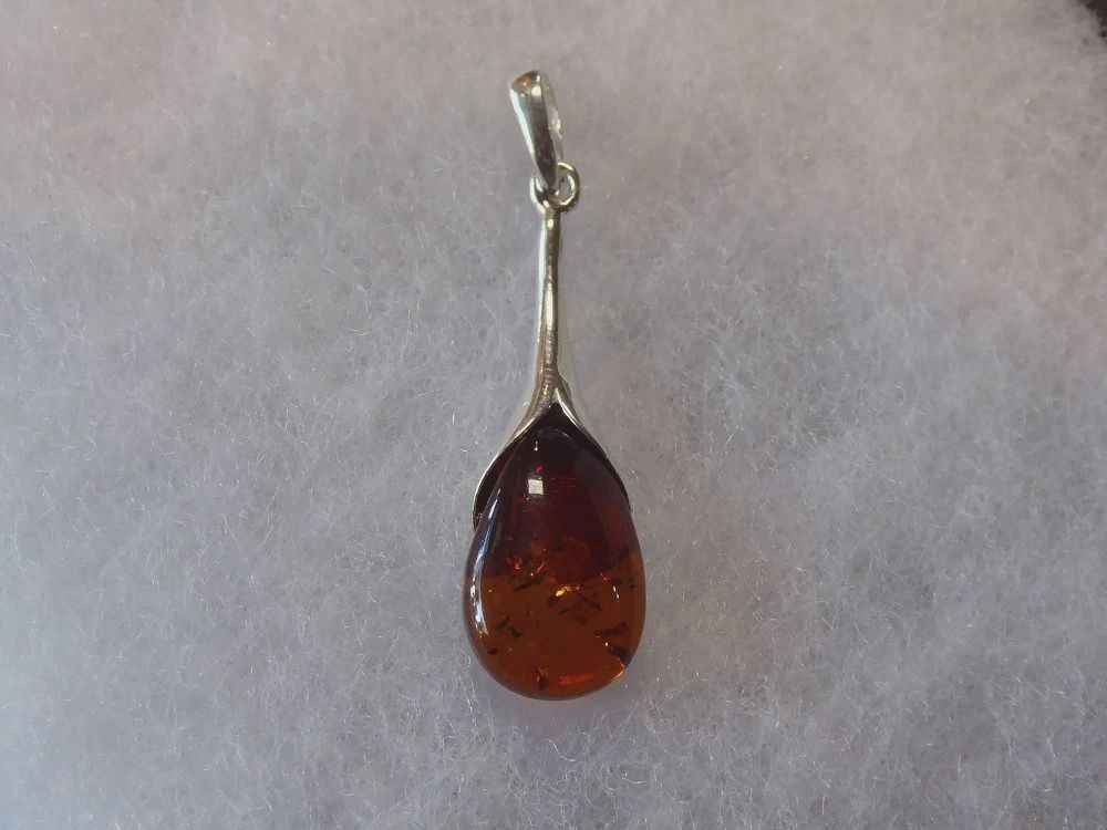 AU0157-Pendant