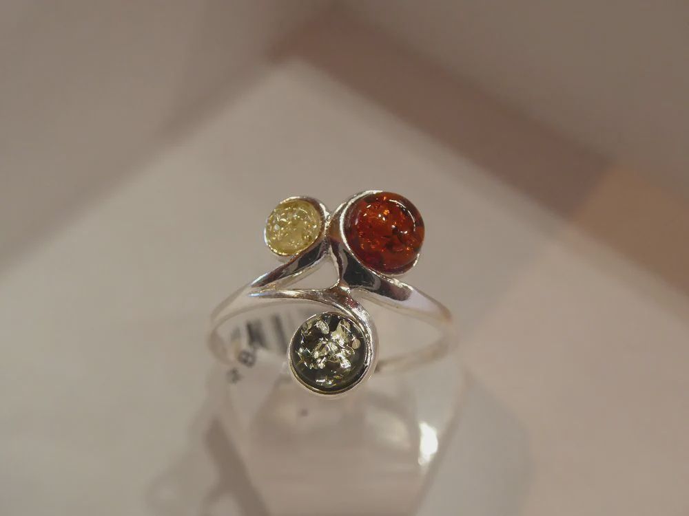AU0210-Ring : 9.5