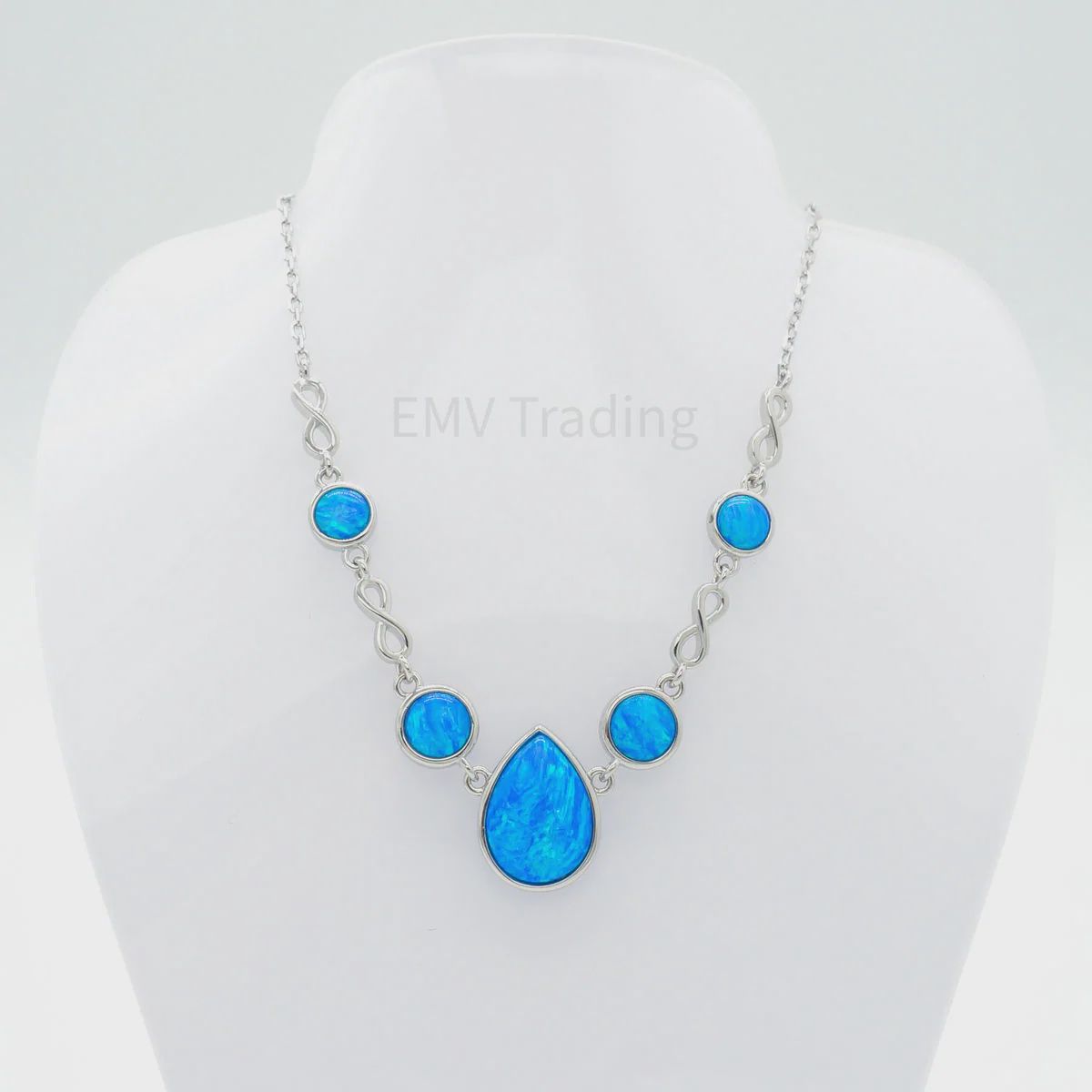 EM0343 - Opal Necklace