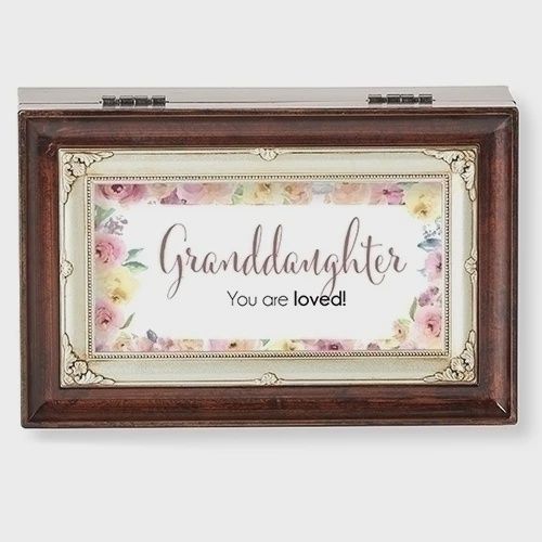 RO0354 - Small Brown : 6.125"L X 4"W X 2.625" H