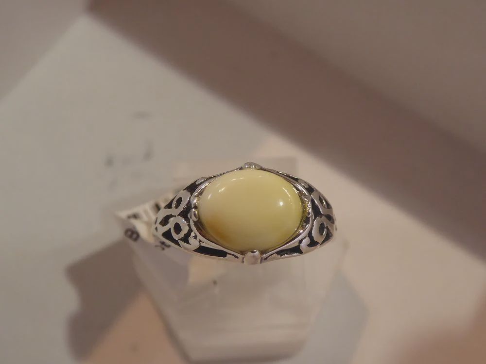 AU0225-Ring : 9