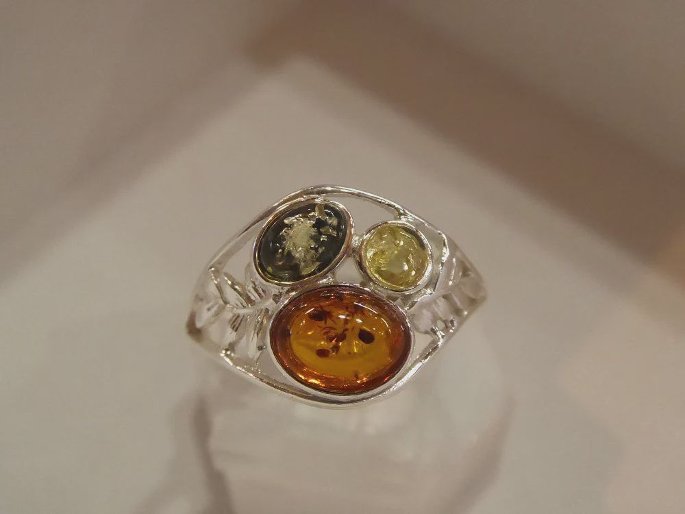 AU0220-Ring : 9