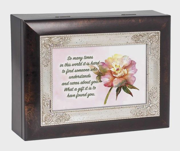 CG0998- Music Box