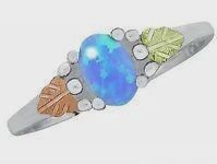 WH0068-BHG Opal B