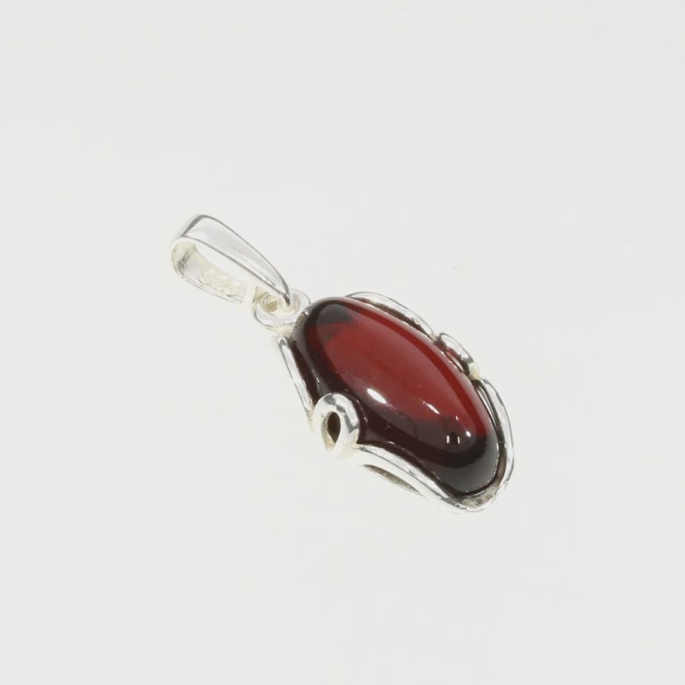 AM0197 - Amber Pendant