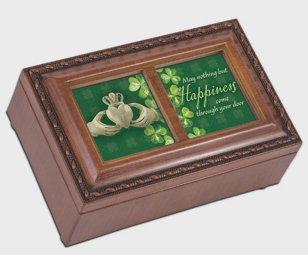CG1016- Music Box
