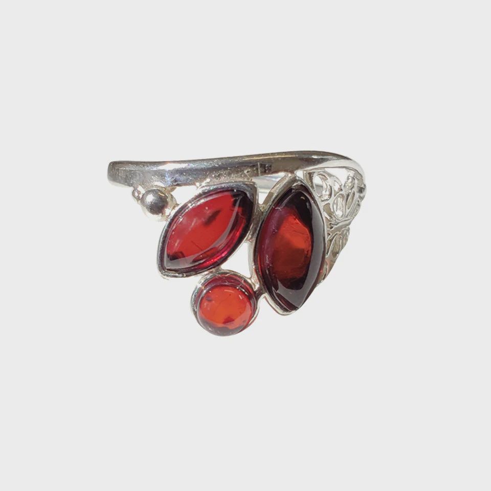 AM0274 - Cherry Amber Ring
