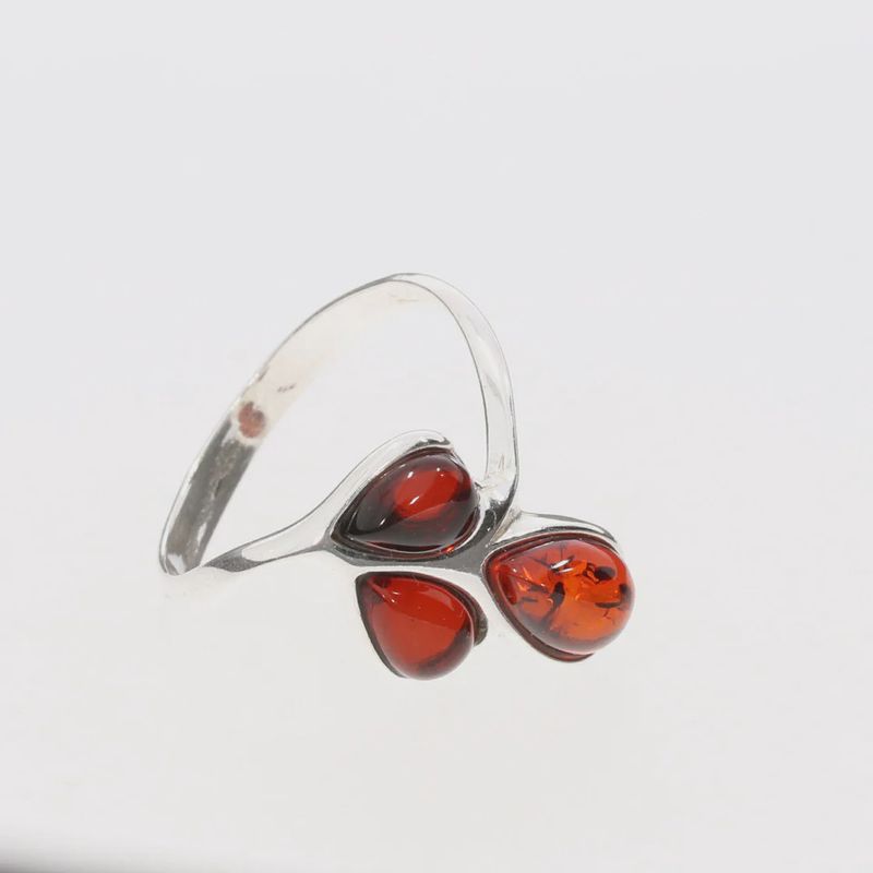 AM0292 - Cherry Amber Ring
