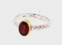 SS0103-JANUARY BIRTHSTONE : Garnet Ring