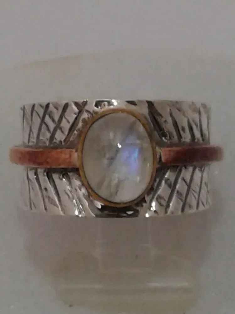 SS0064-Designer Ring : Moonstone