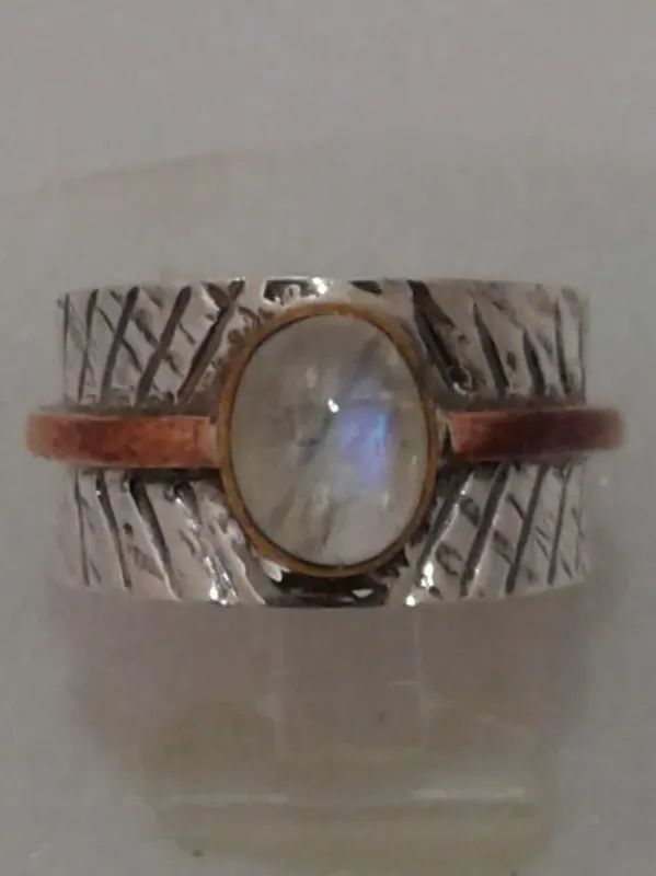 SS0064-Designer Ring : Moonstone