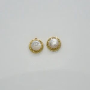 EM0206 - MOP Earrings