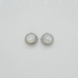 EM0205 - MOP Earrings