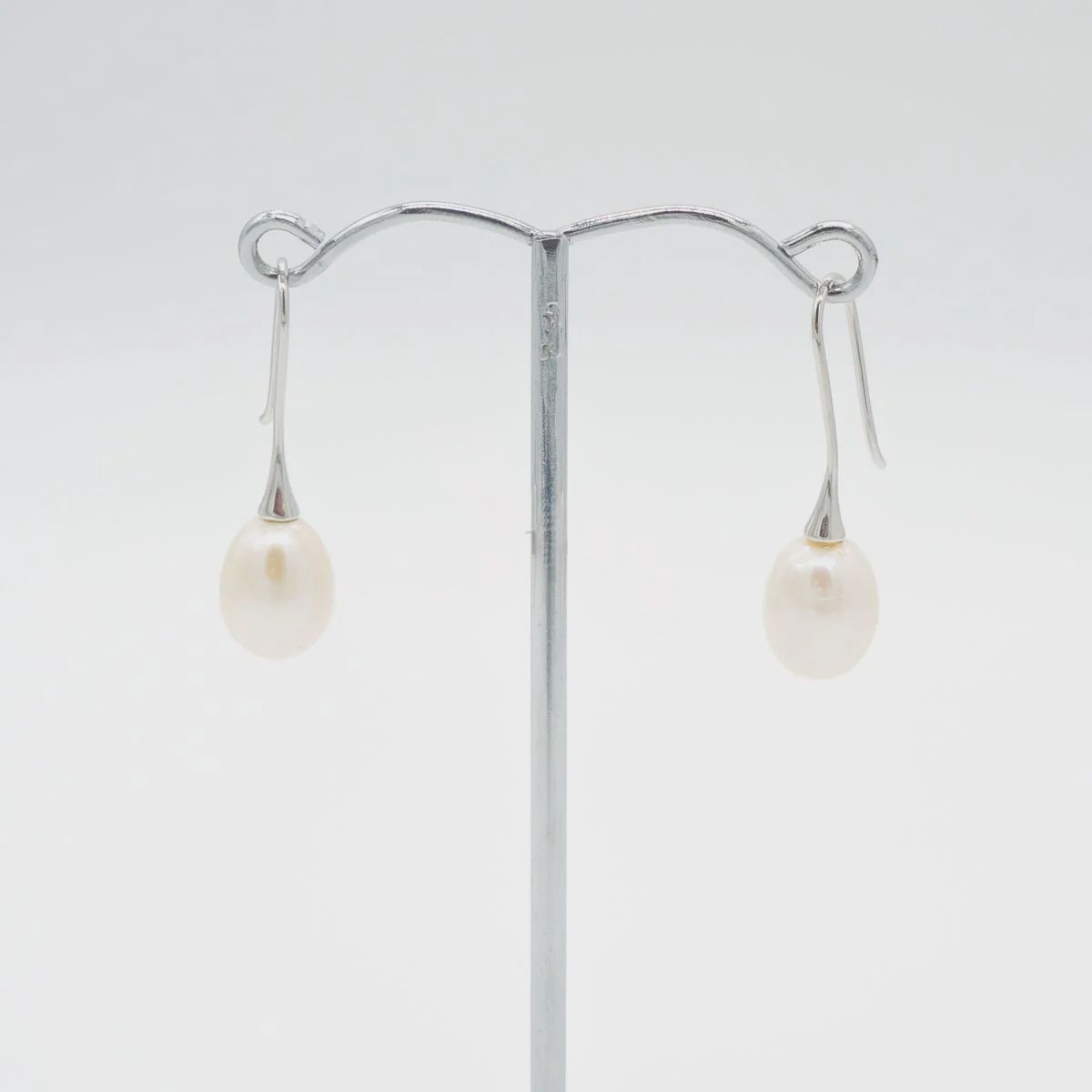 EM0129 - FWP Earrings