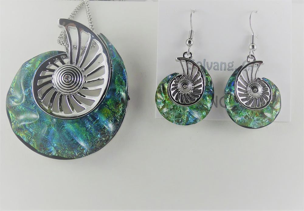 EM0166-Green Shell
