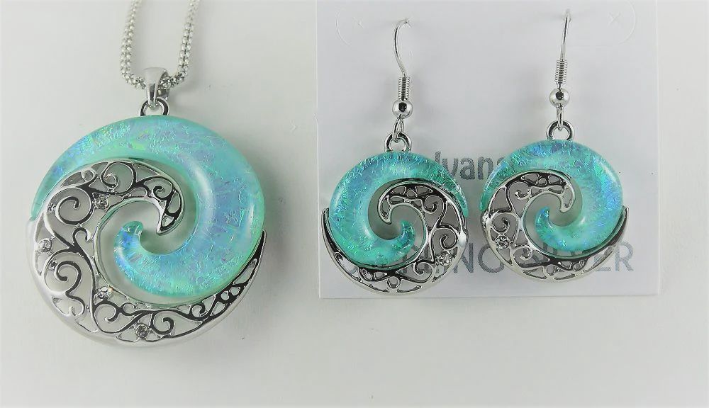 EM0165-Lt Blu Wave