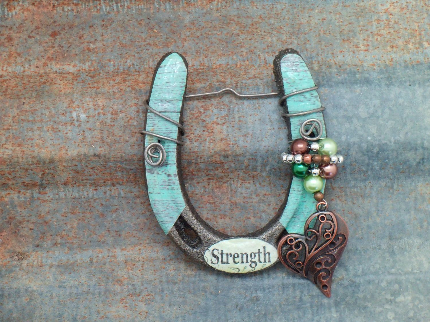LH0013 - Little Lucky Western Horseshoe- Green Barn Wood Strength