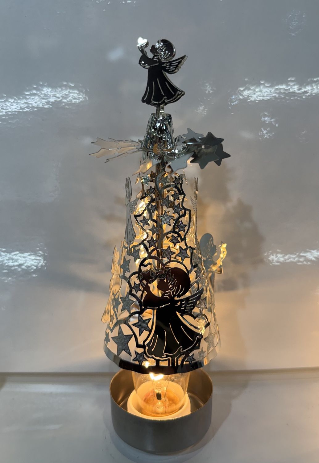 HV0016 - Carousel : Angel Tree