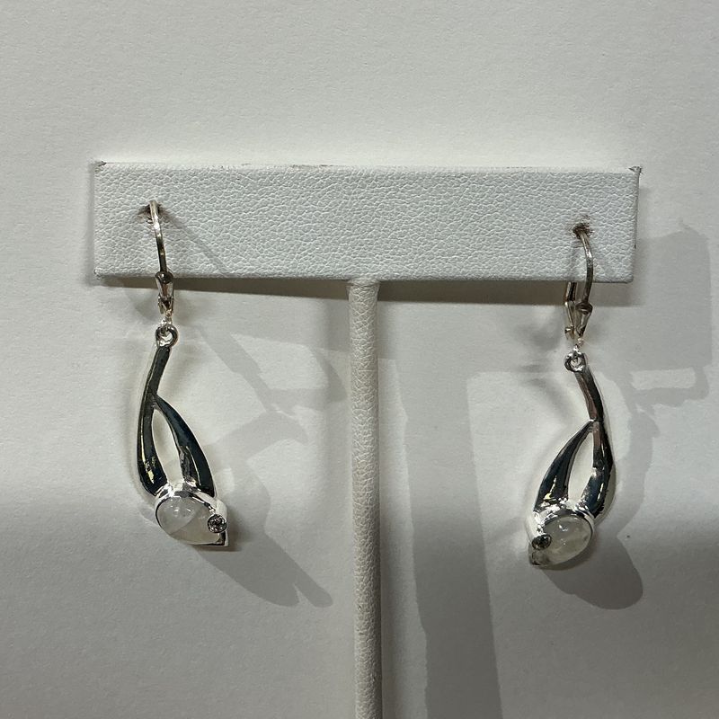 SS0460-Designer Earrings : Moonstone