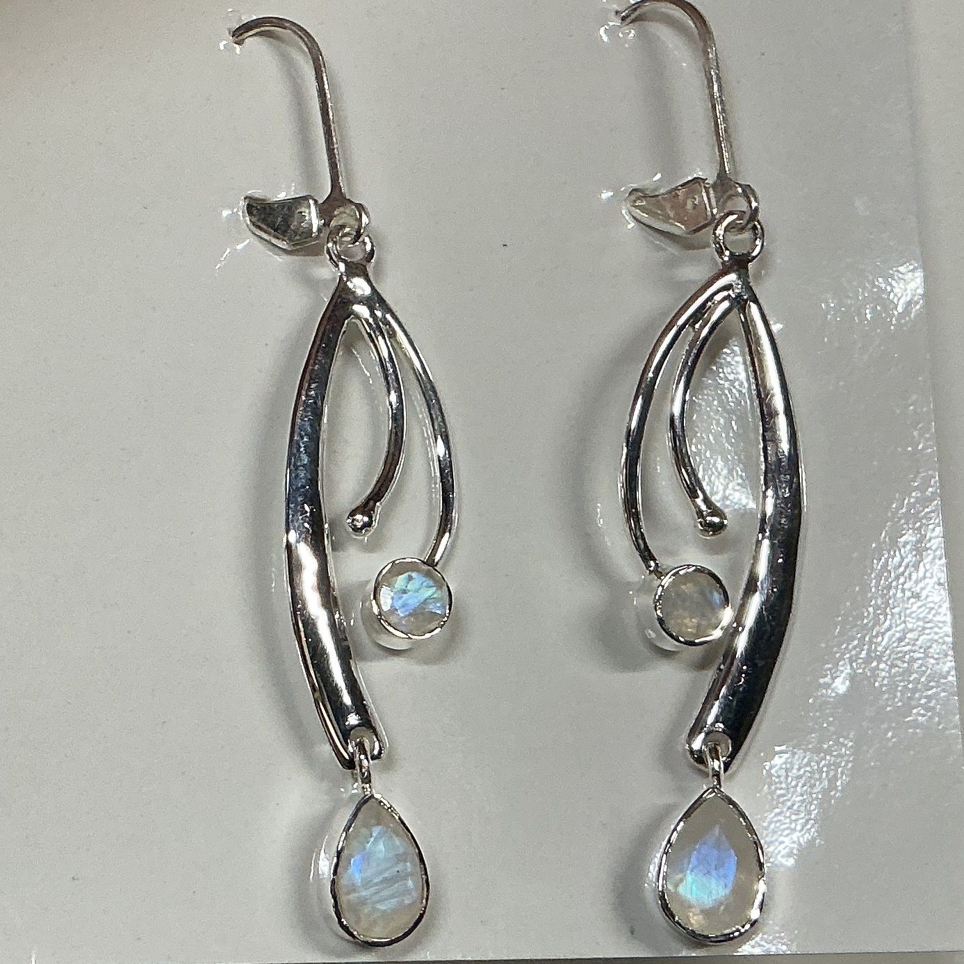 SS0462-Designer Earrings : Moonstone