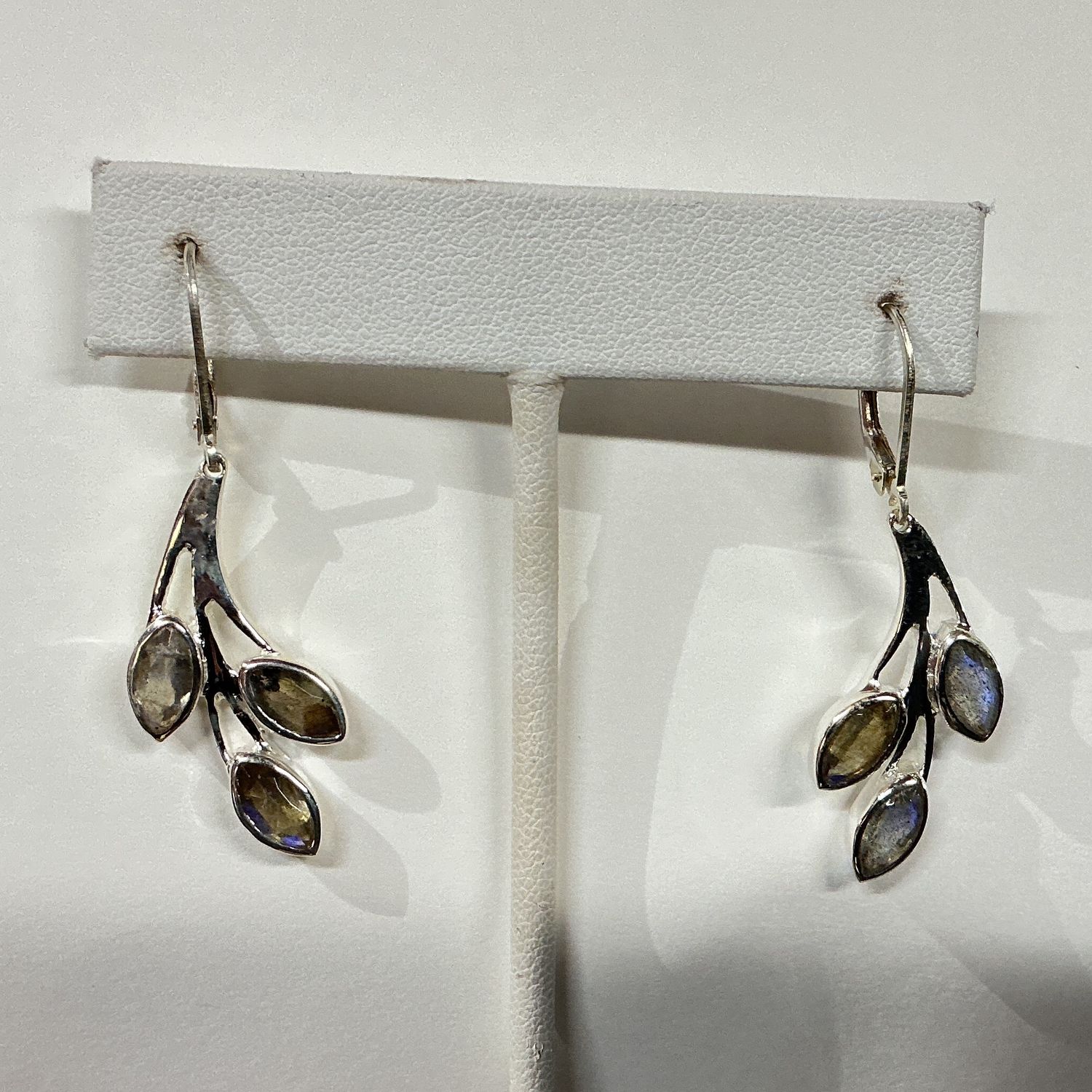 SS0469-Designer Earrings : Labradorite