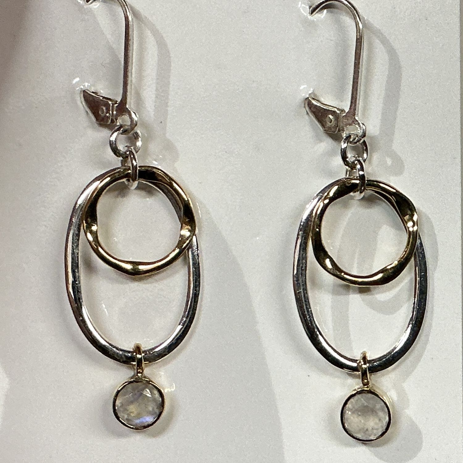 SS0473-Designer Earrings : Moonstone