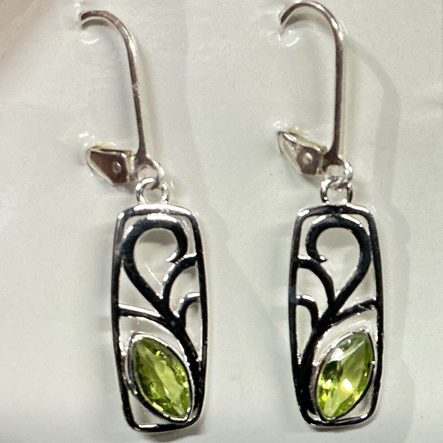 SS0479-Designer Earrings : Peridot