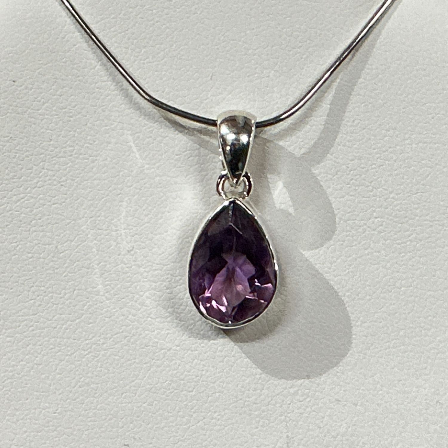 SS0511-Designer Pendant : Amethyst