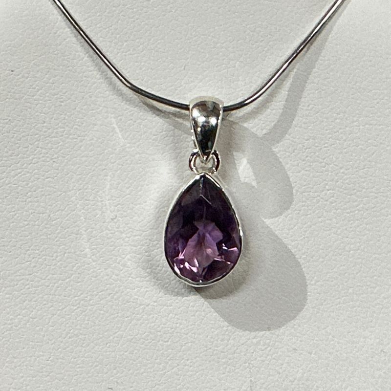 SS0511-Designer Pendant : Amethyst