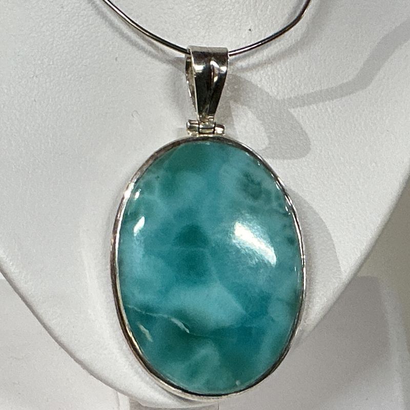 SS0509-Designer Pendant : Larimar