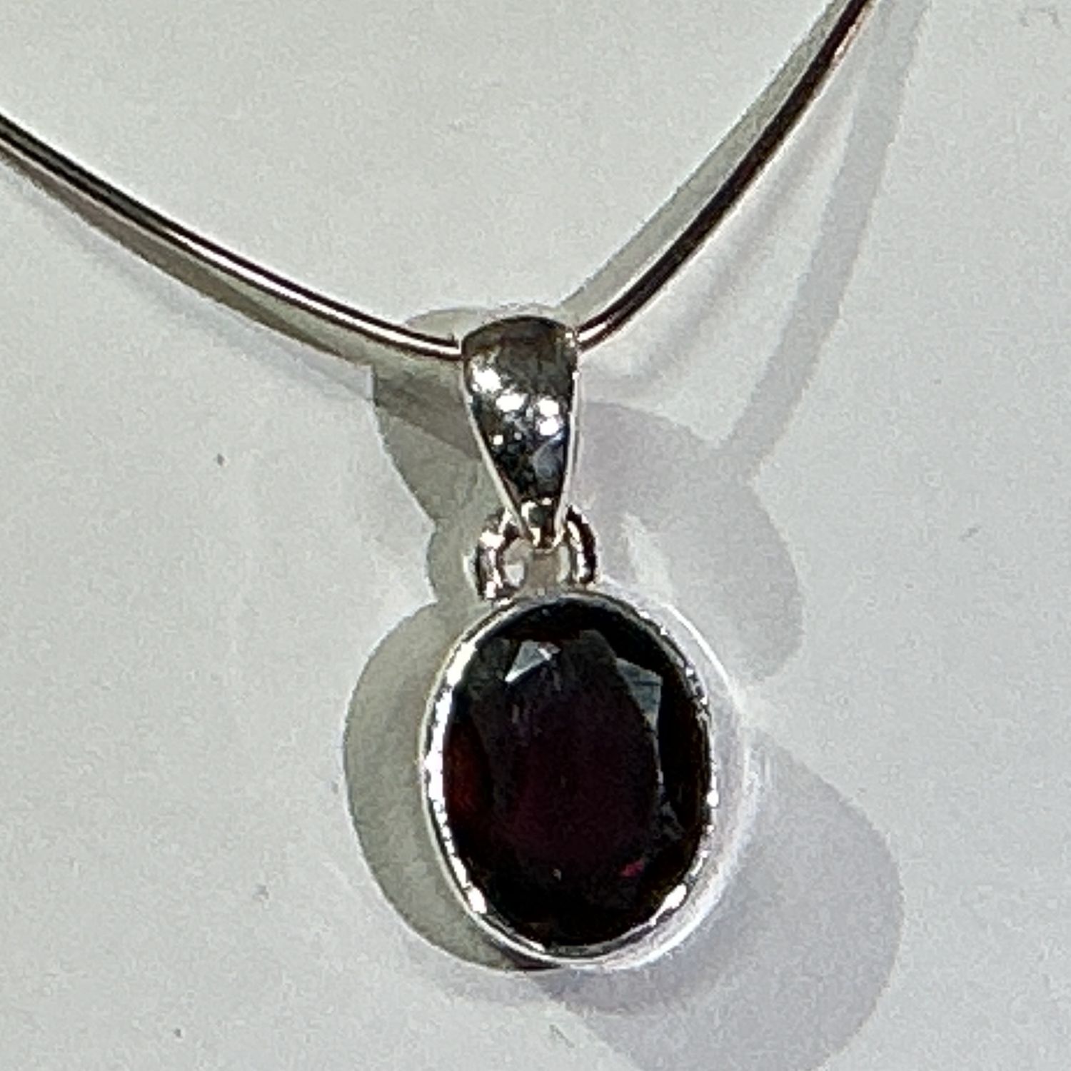 SS0514-Designer Pendant : Garnet