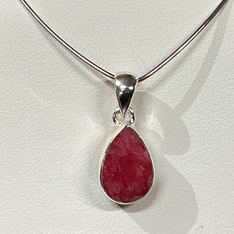 SS0517-Designer Pendant : Ruby