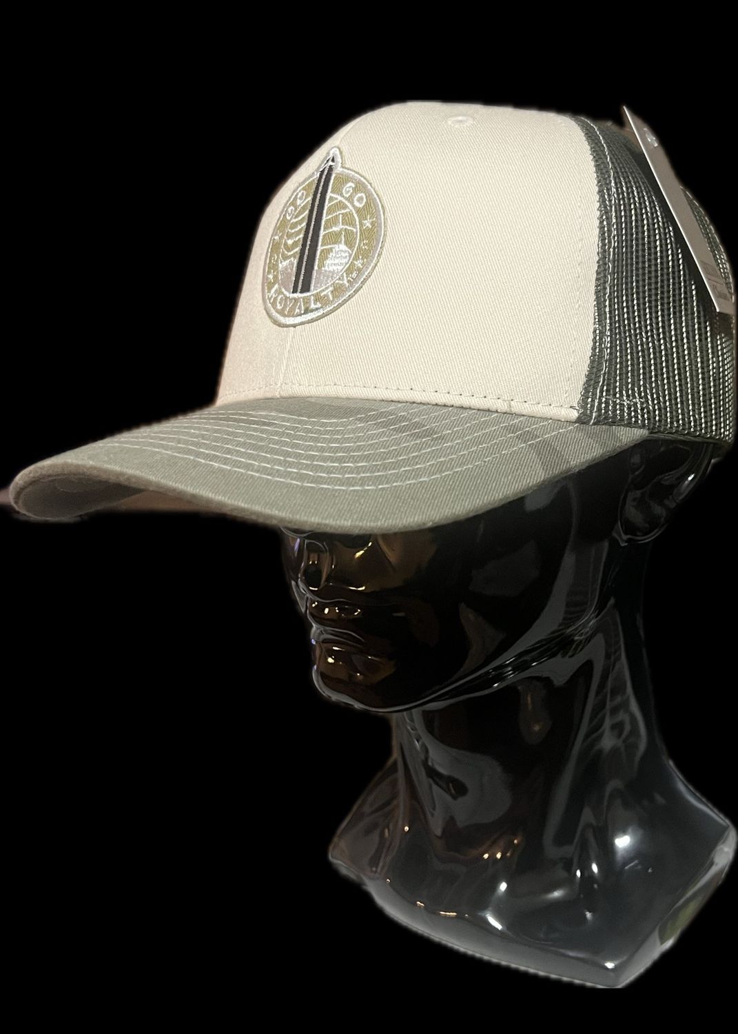 Tan &amp; Light Camo-Classic 6 Panel Mesh Back GGR Hat