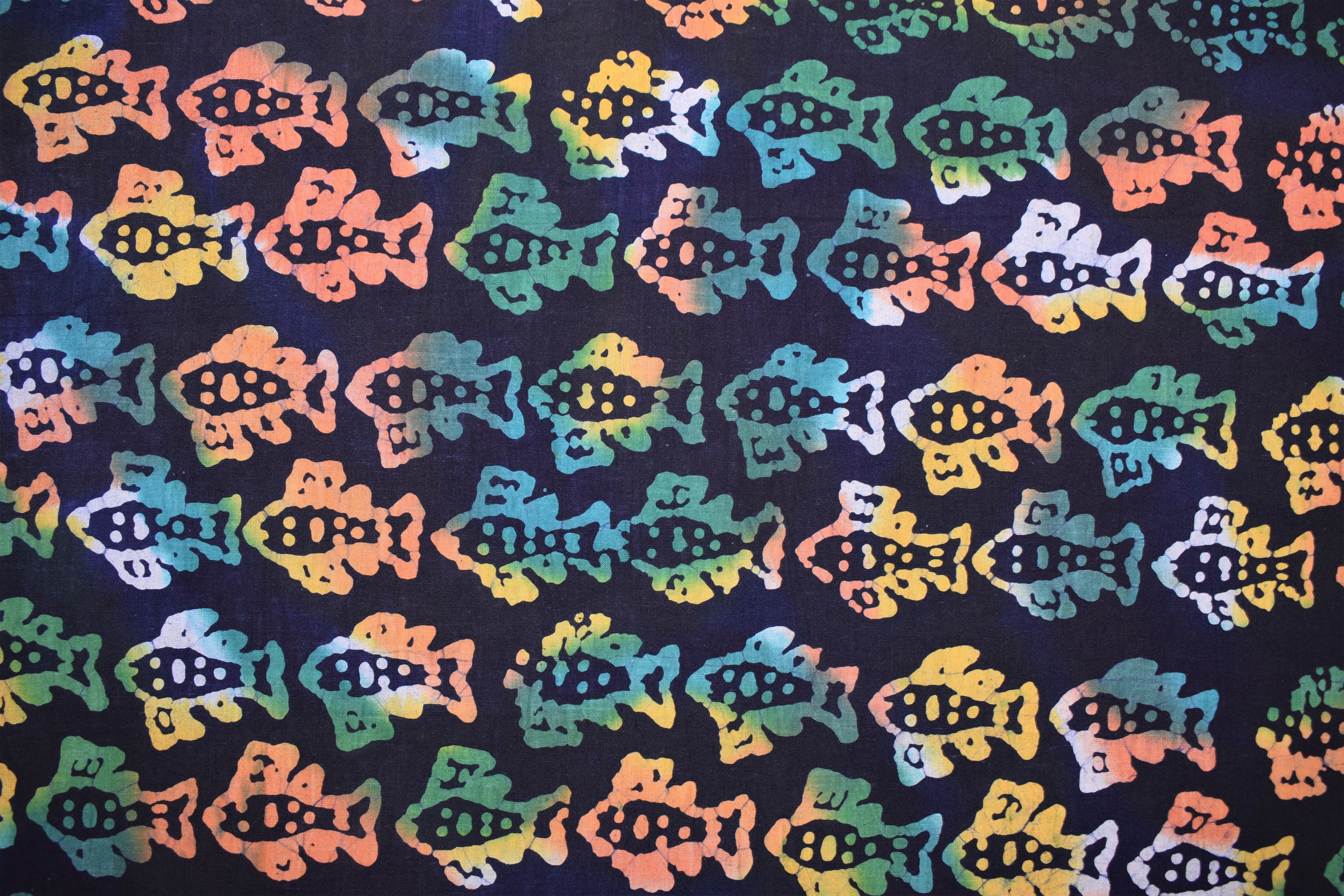 Small Colorful Fish Batik - 1/2m cut CAQF3JHF