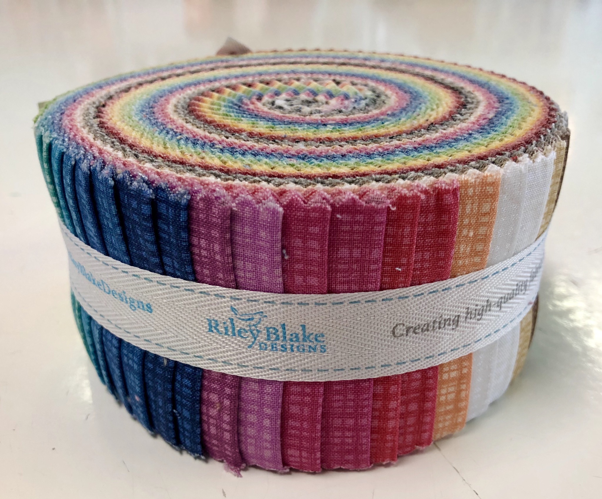Textured - Riley Blake - Jelly Roll 55539