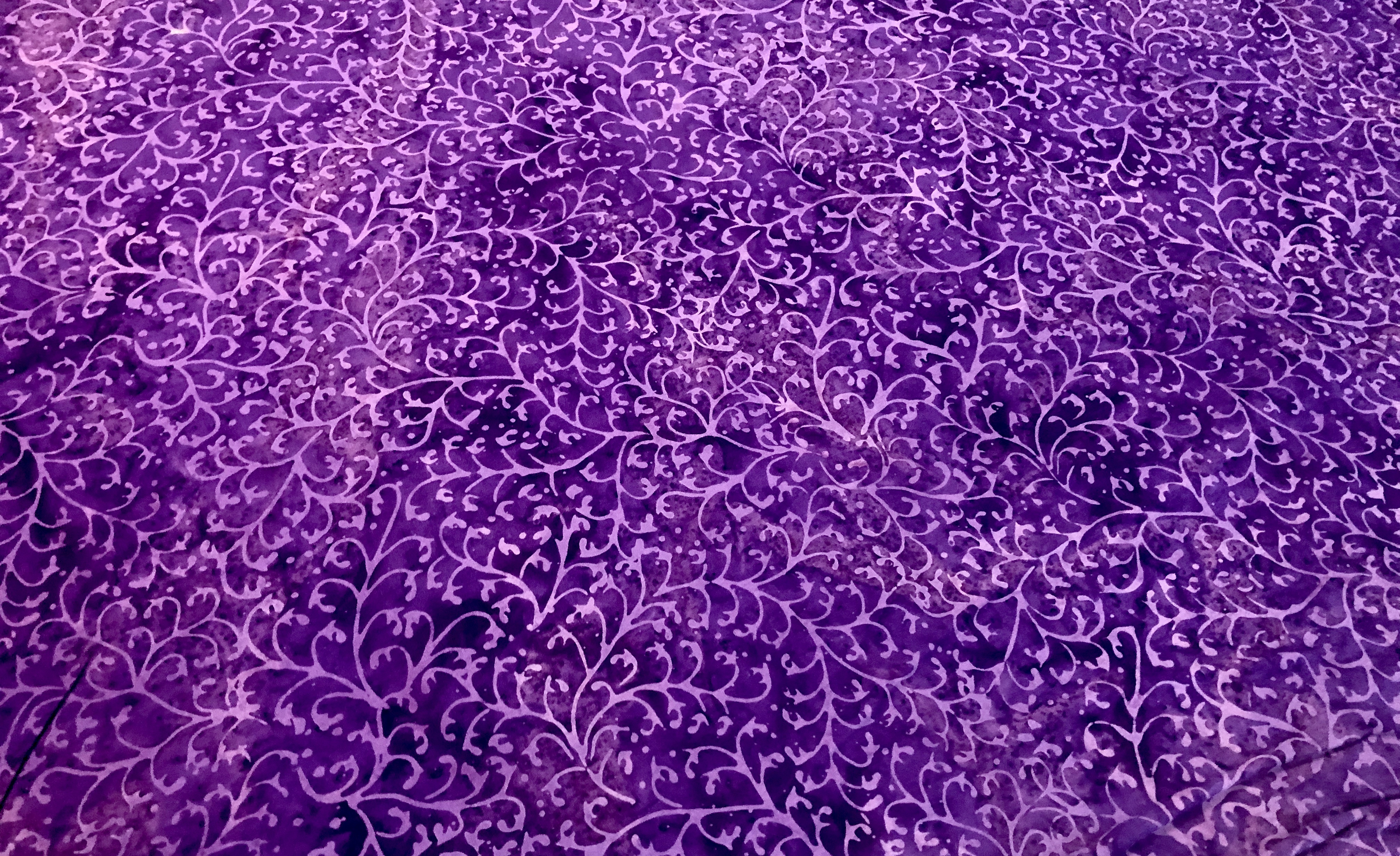 Vines - Gracious Grape - Batik - 1/2m cut 56077