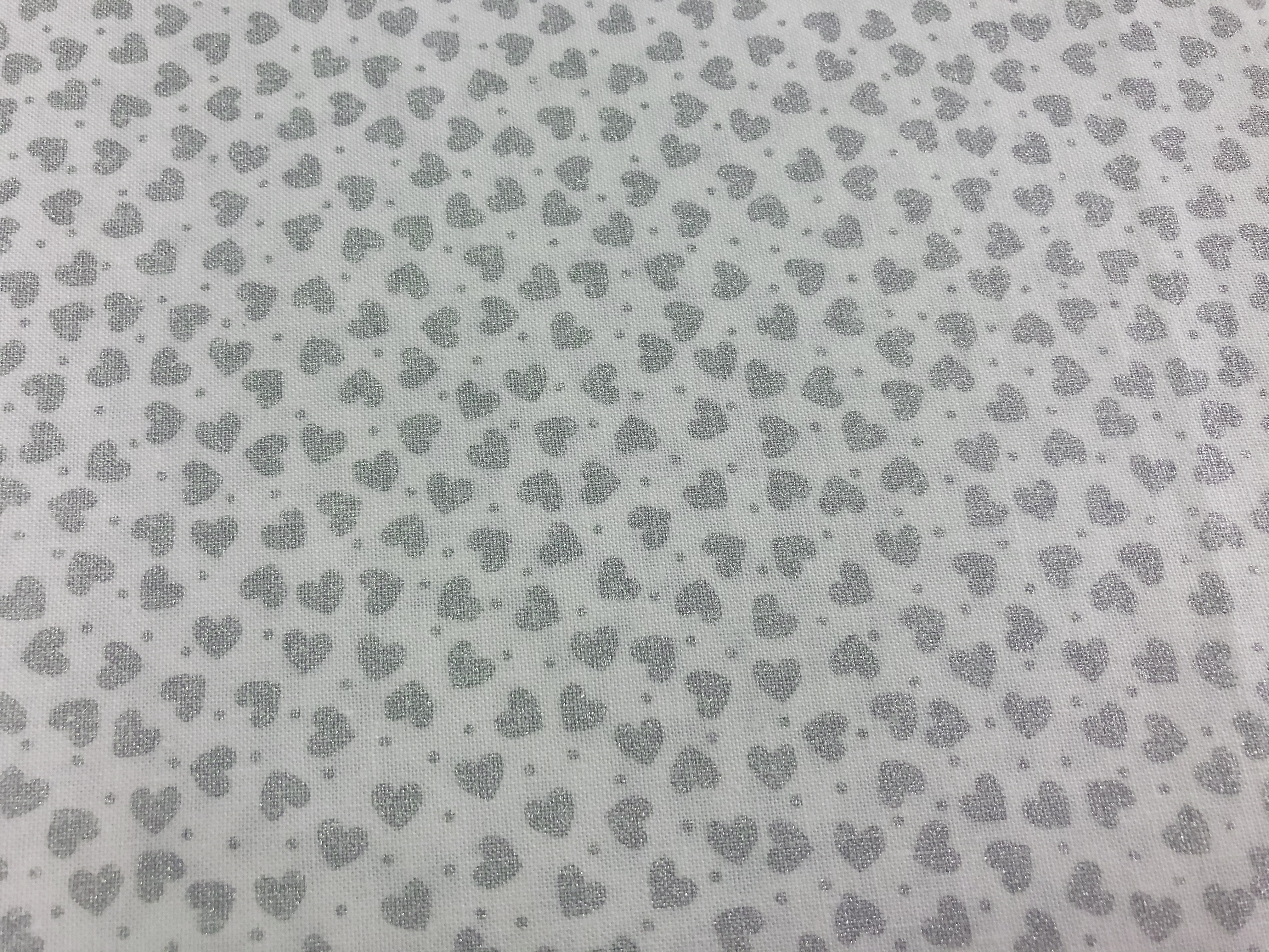 Hearts - Silver Metallic - Kanvas - 1/2m cut 56332