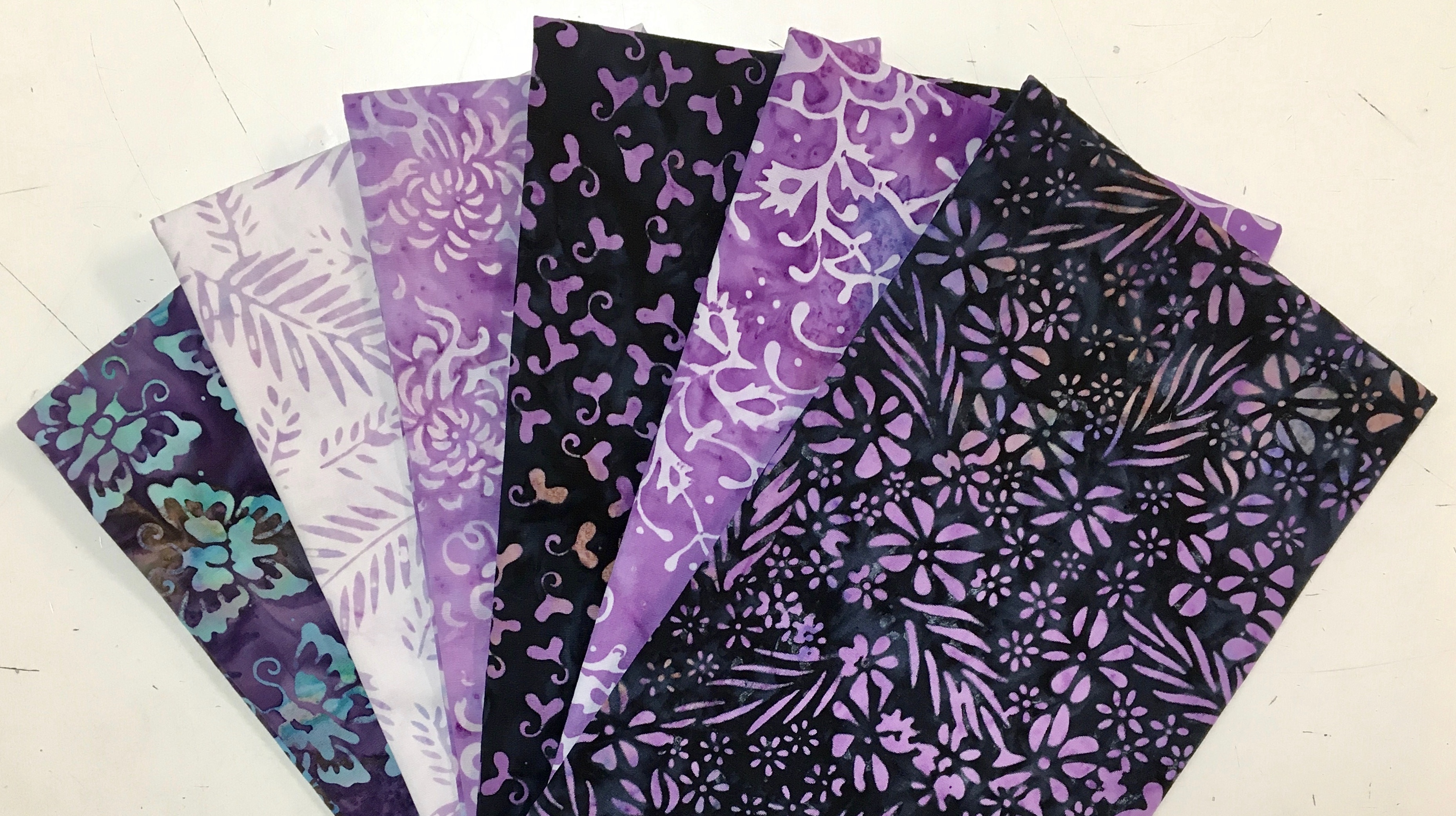 Purple Batik Fat Quarter Bundle (6 Pieces) 56410