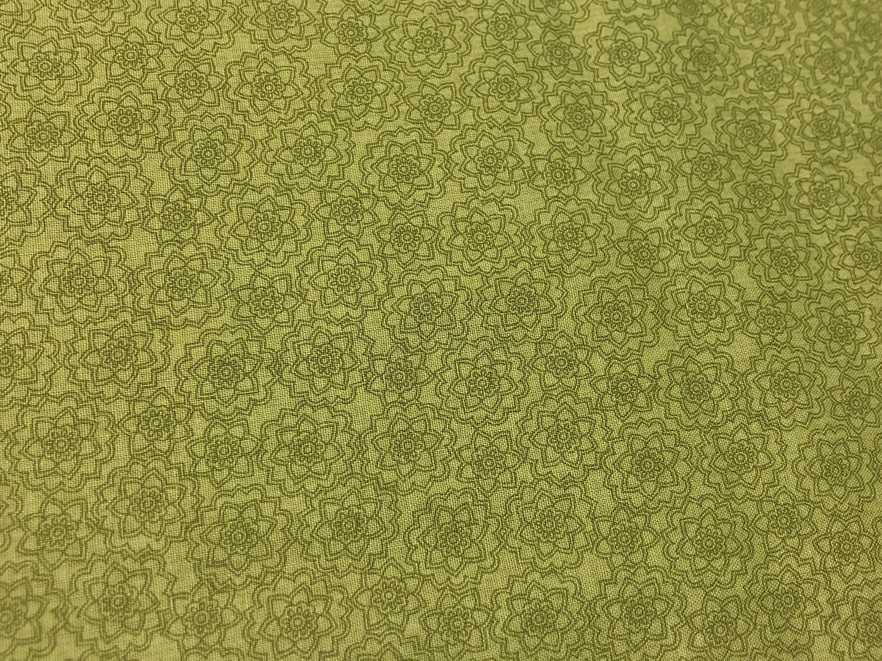 Chartreuse Floral Blender- 1/2m cut 56737