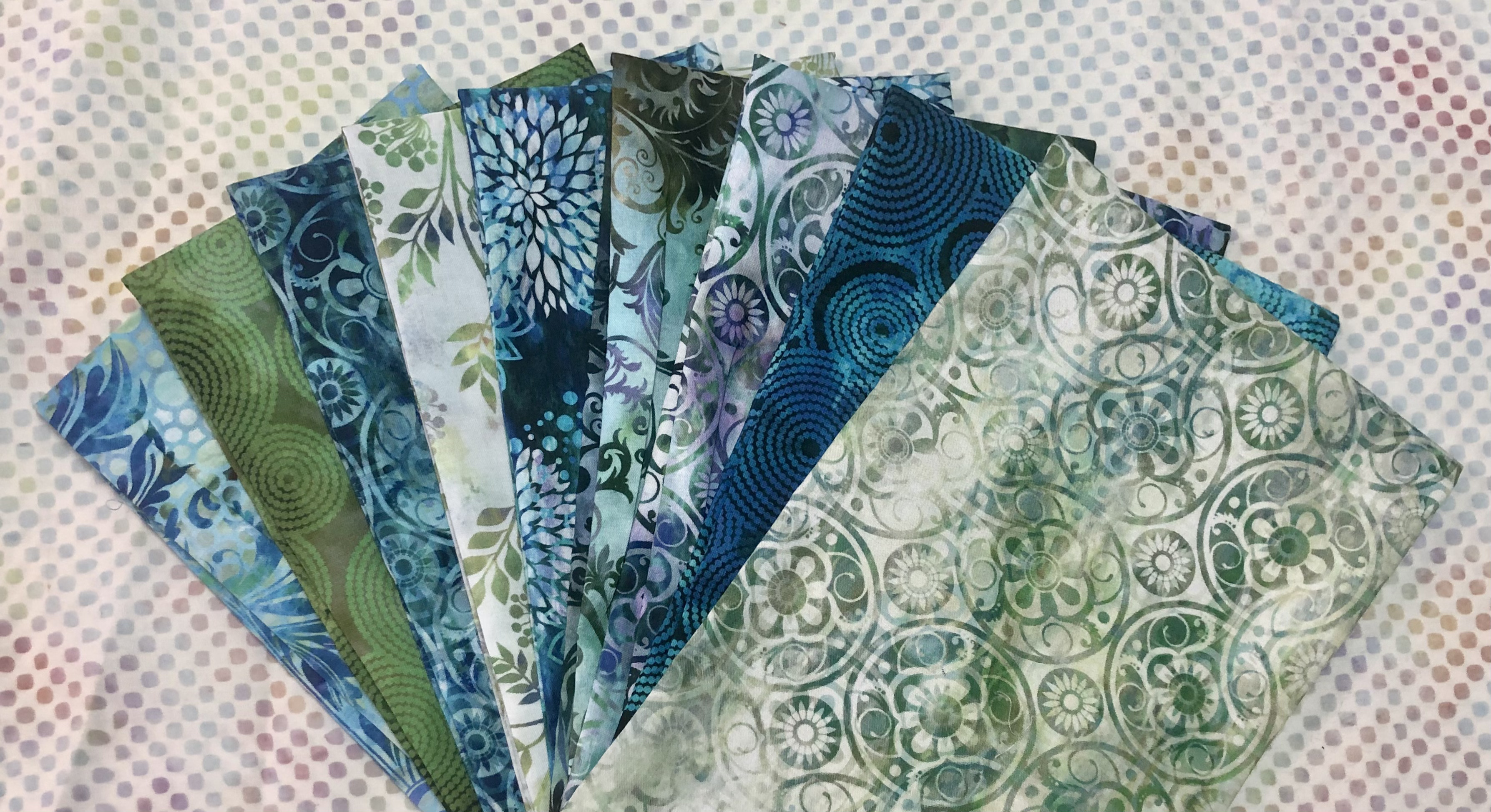 Florigraphix V Fat Quarter Bundle - 9 pieces 57342