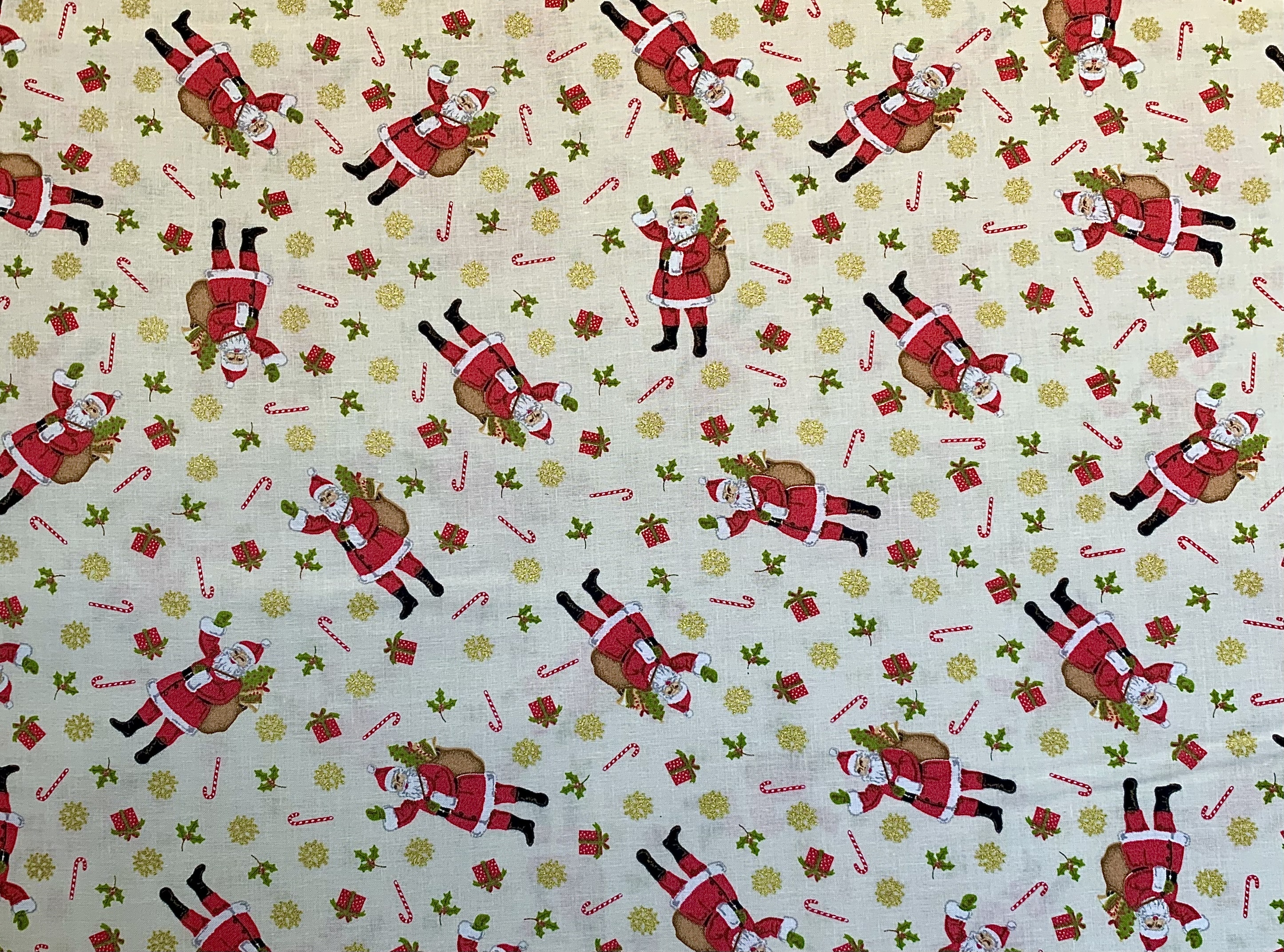 Vintage Santa - 1/2m cut 57719