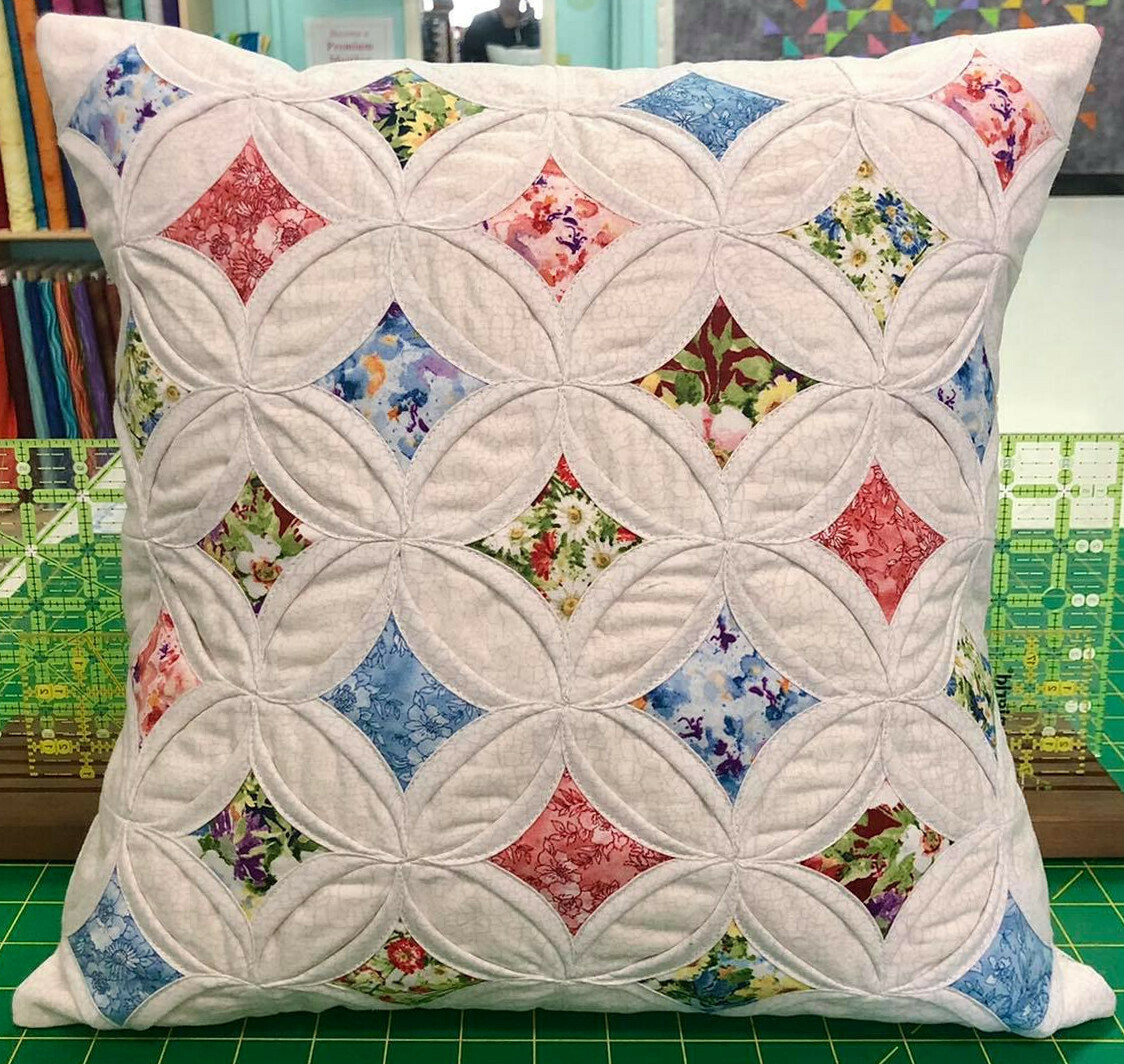 Cathedral Window Pillow Class 58549