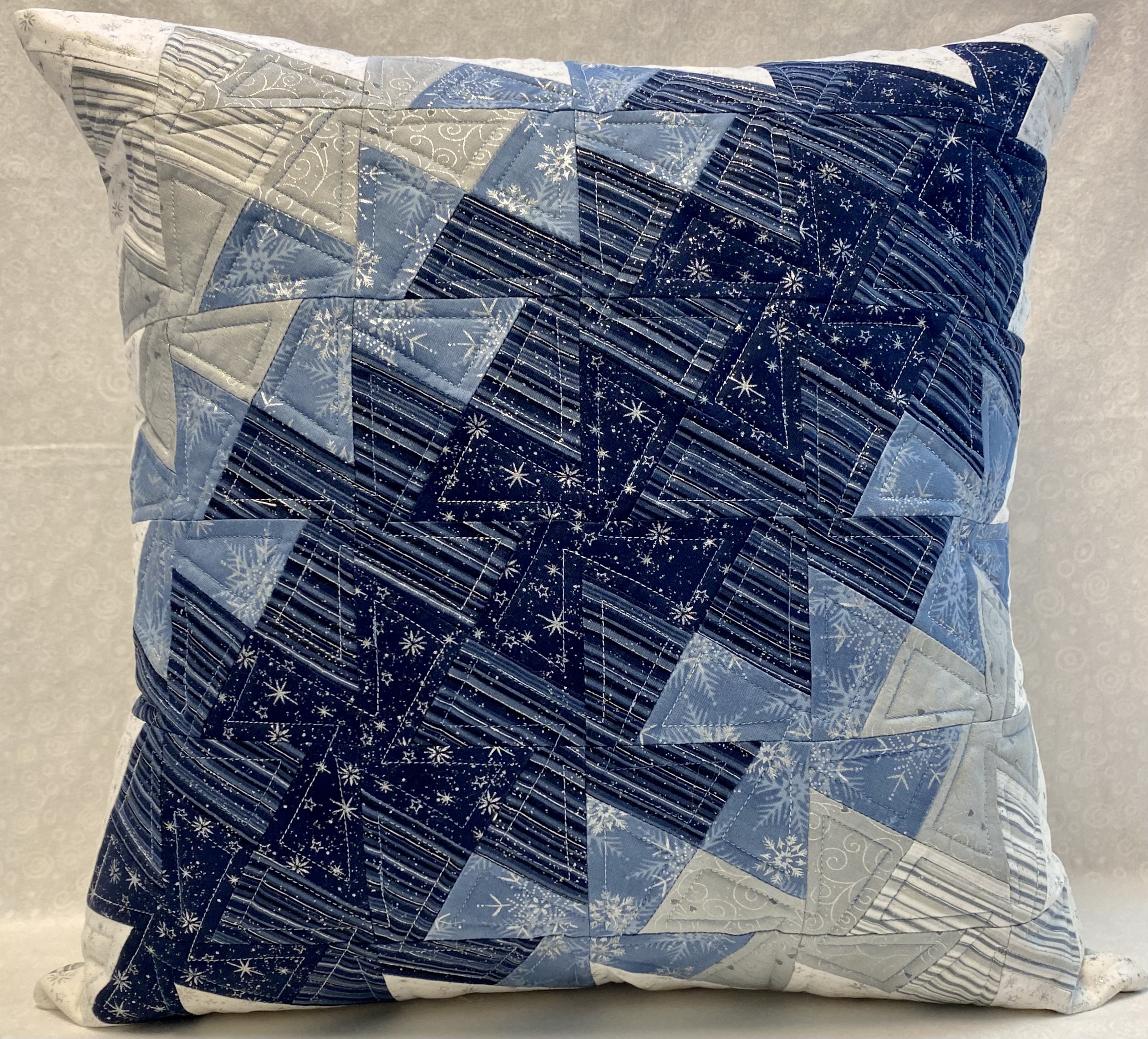 Twister Pillow Cover - 18” 59206