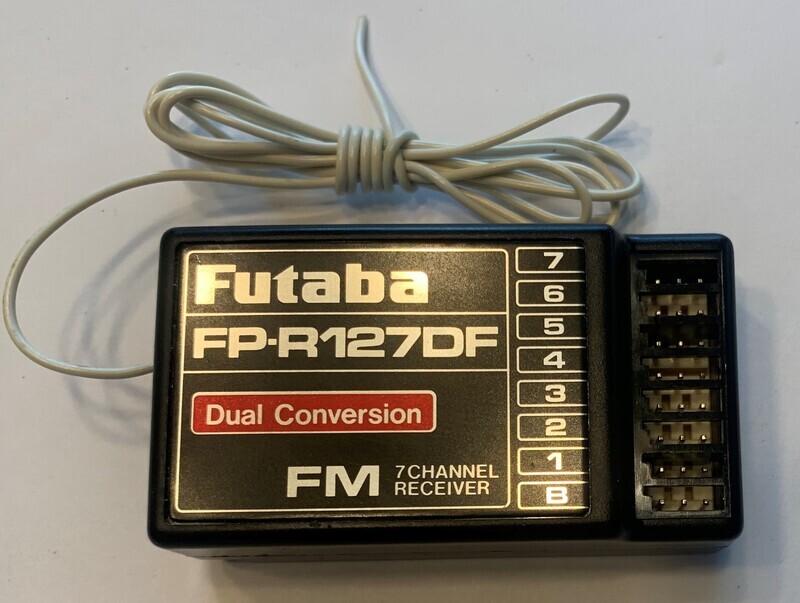Futaba FP-R127FD 7 Channel Receiver USED on CH 30 Futaba FP-R127FD 7 Channel Receiver USED on CH 30
