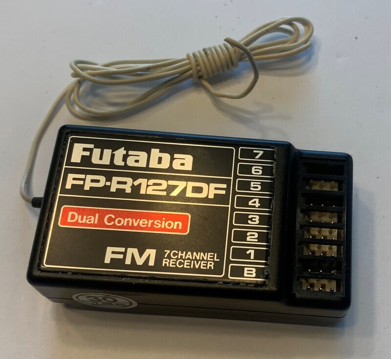 Futaba FP-R127FD 7 Channel Receiver USED on CH 30 Futaba FP-R127FD 7 Channel Receiver USED on CH 30
