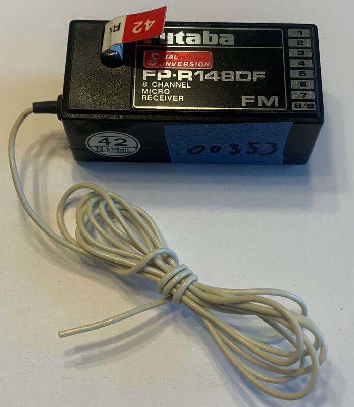 Futaba FP-R148DF 8 Channel Micro Receiver USED on CH 42 Futaba FP-R148DF 8 Channel Micro Receiver USED on CH 42