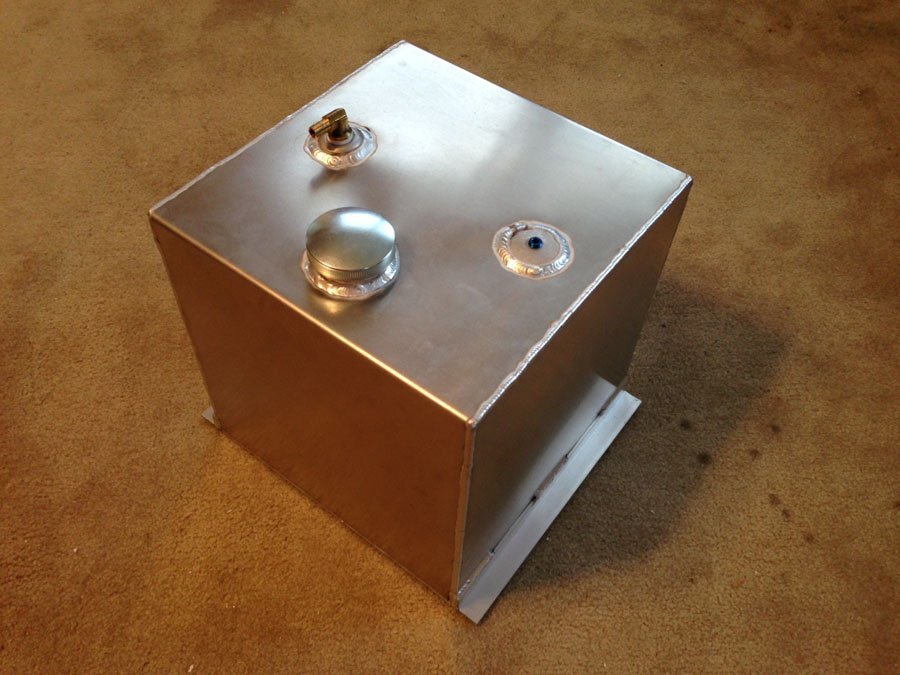 8 Gallon Universal Tank 12.5 x 12.5 x 12.5