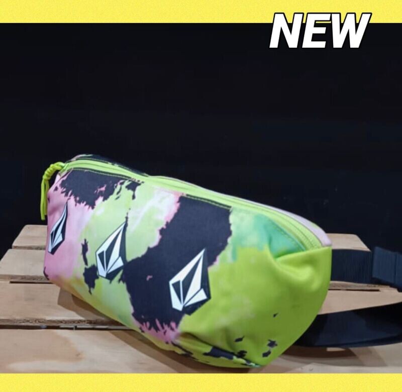 CANGURO VOLCOM D6532104 HIG