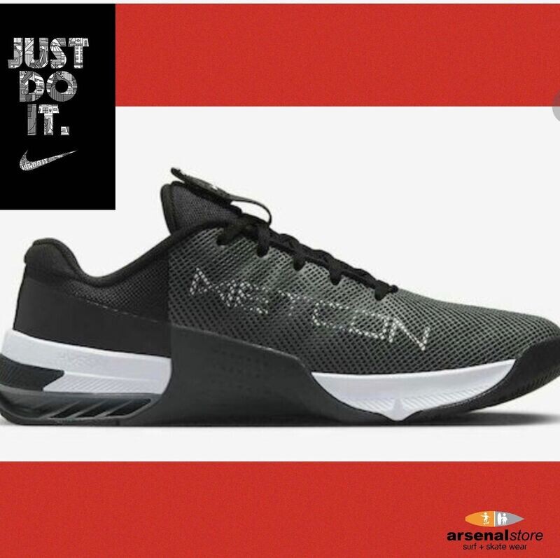 Teni Nike Metcon 8 d09328 001/