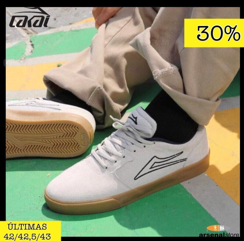 TENIS LAKAI CARDIFF WHITE GUM SUEDE